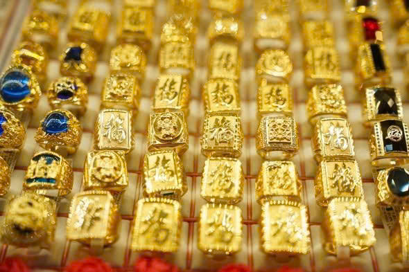 Giá vàng 16h Một nước đi vào LÒNG ĐẤT